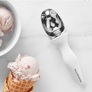 Williams Sonoma Tilt Up Ice Cream Scoop
